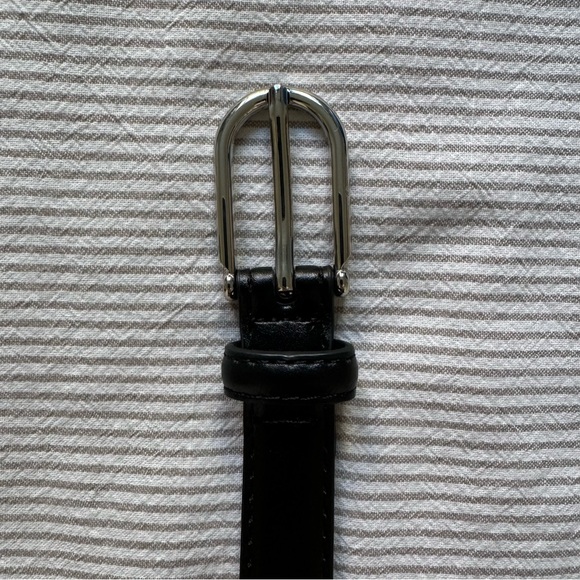 MNG Mango Buckle Skinny Belt NWOT - Picture 3 of 9